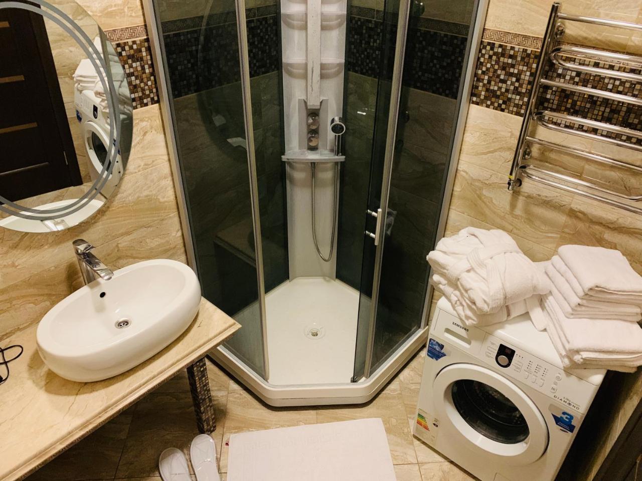 Arkadia Palace VIP Apartments Oldenburg Bagian luar foto